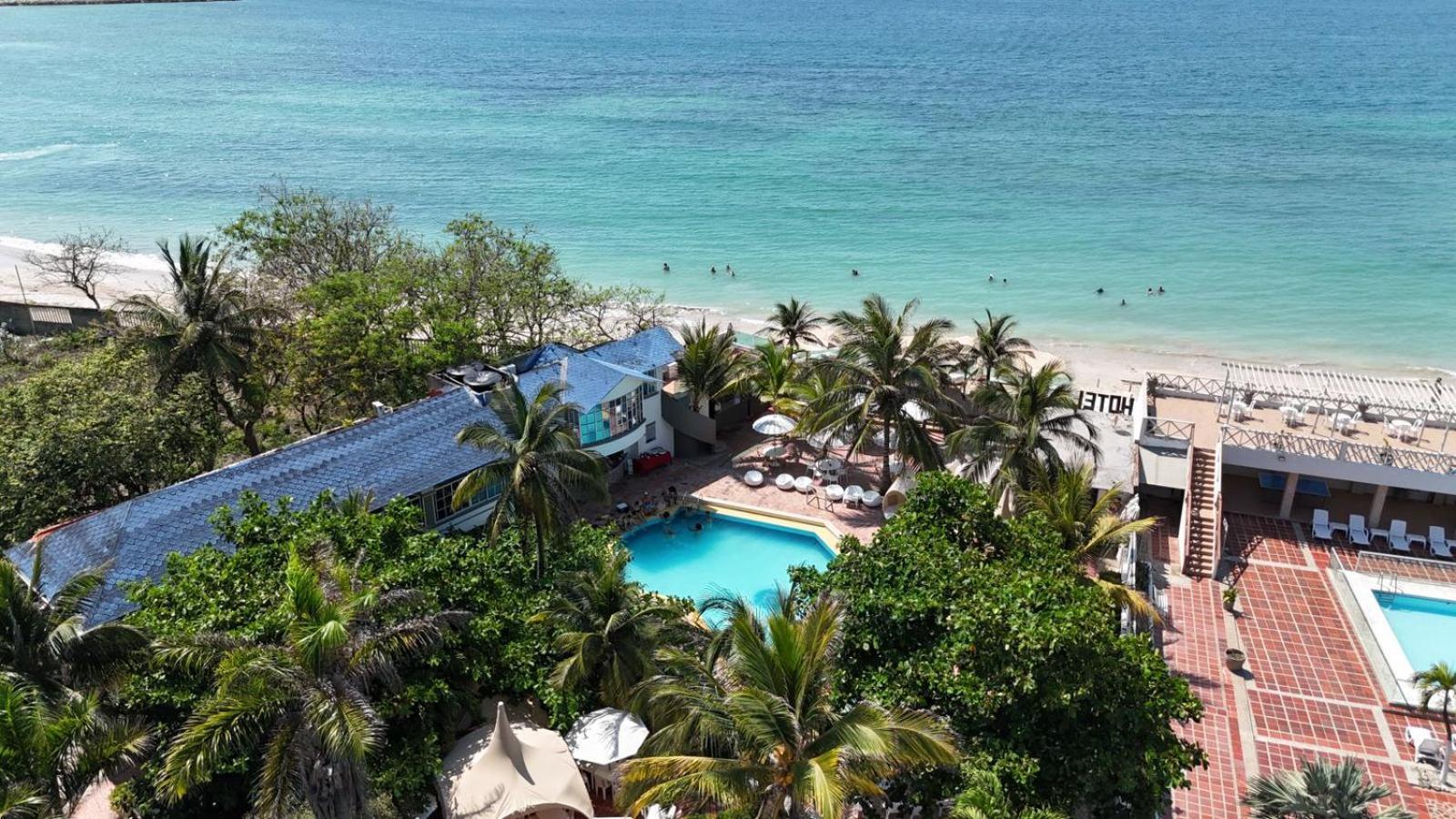 Hotel Tropical Inn Playa de Punta Arena エクステリア 写真